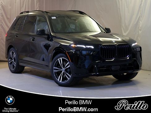 New 2027 BMW X7 xDrive40i w/ M Sport Package AWD/4WD image 1