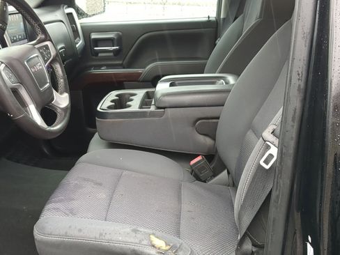 Used 2019 GMC Sierra 1500 SLE w/ SLE Value Package AWD/4WD image 22