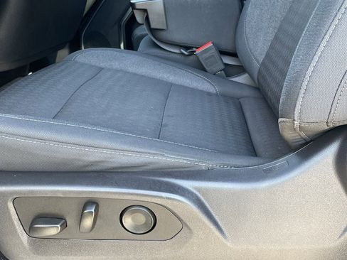 Used 2024 Chevrolet Silverado 1500 LT image 23