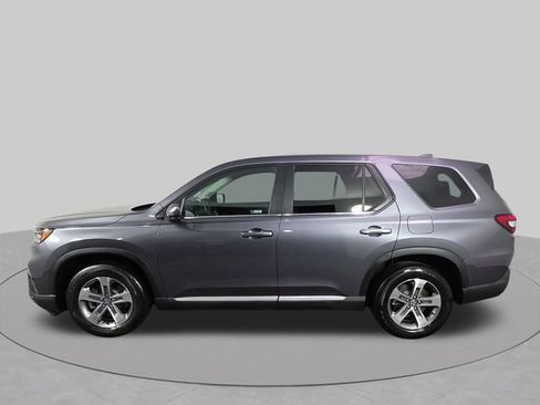 Used 2024 Honda Pilot EX-L image 13