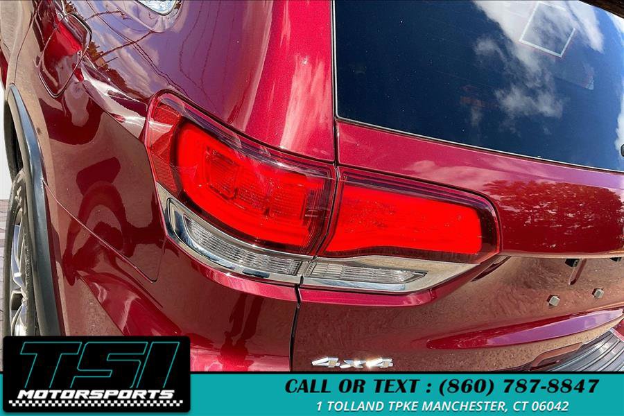 Used 2021 Jeep Grand Cherokee Limited AWD/4WD image 29