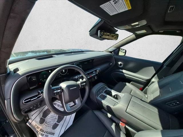 Used 2026 Hyundai Palisade Calligraphy FWD image 10