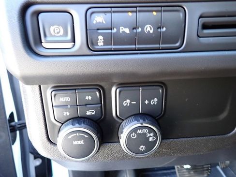 Used 2023 Chevrolet Suburban LS w/ Driver Alert Package image 22