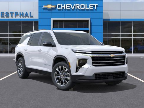 New 2026 Chevrolet Traverse LT w/ Sun and Wheel Package image 7