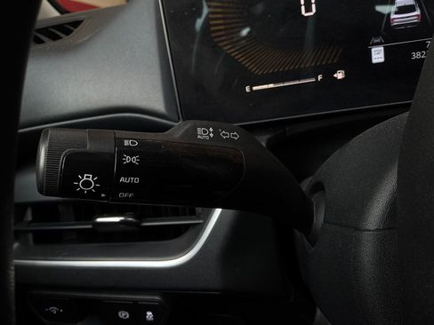 Used 2025 Kia K4 FWD image 36
