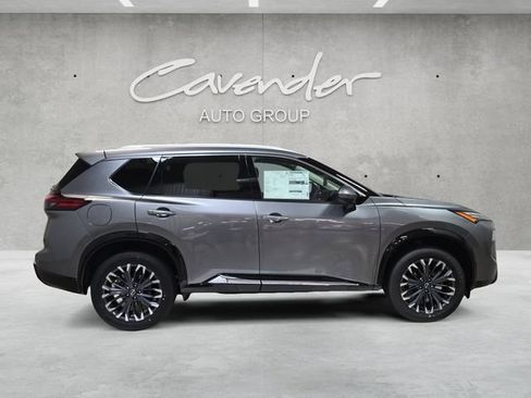 New 2026 Nissan Rogue Platinum AWD/4WD image 17