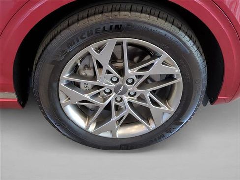 Used 2025 Genesis GV70 2.5T image 24