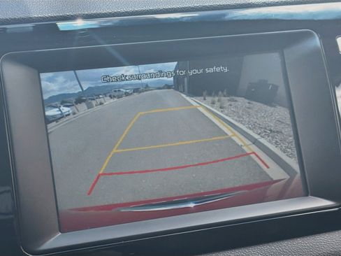 Used 2018 Kia Niro EX FWD image 22