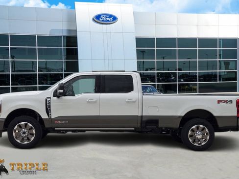 New 2026 Ford F350 King Ranch w/ FX4 Off-Road Package AWD/4WD image 3