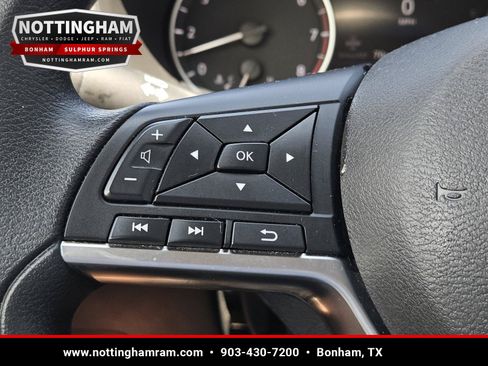 Used 2024 Nissan Sentra SV FWD image 19