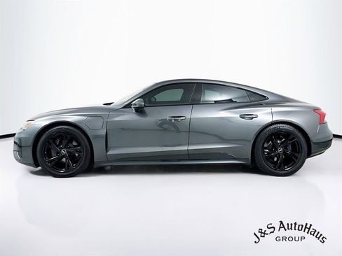 Used 2022 Audi e-tron GT Premium Plus image 4