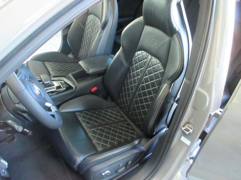 Used 2021 Audi S4 Premium Plus w/ Premium Plus Package AWD/4WD image 15