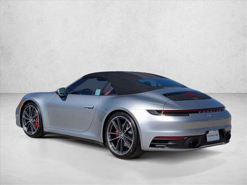 Used 2023 Porsche 911 Carrera S image 3