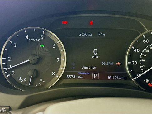 Used 2025 INFINITI QX50 Luxe image 14