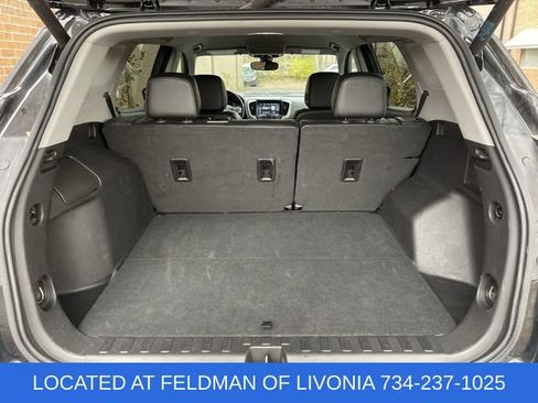 Certified 2024 GMC Terrain SLT image 24