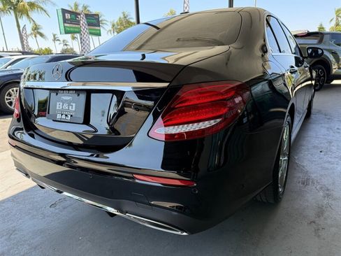Used 2017 Mercedes-Benz E 300 image 10