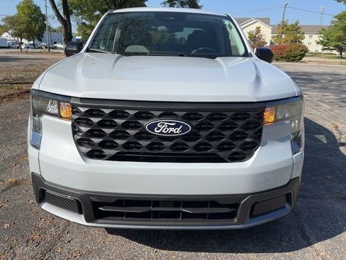 New 2025 Ford Maverick XLT w/ XLT Luxury Package image 9