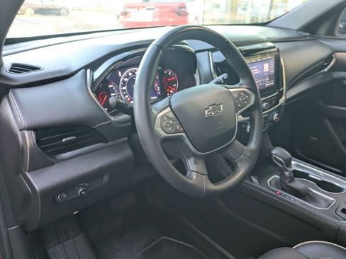 Certified 2023 Chevrolet Traverse Premier w/ Redline Edition image 12