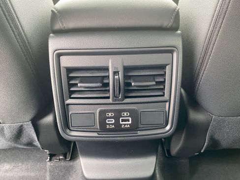 New 2026 Subaru Outback Premium image 18