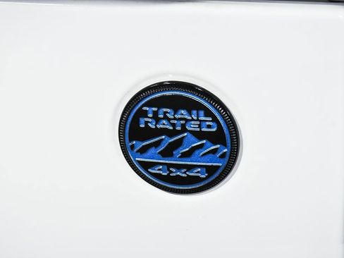 Used 2022 Jeep Wrangler Unlimited Sahara image 79