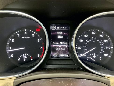 Used 2018 Hyundai Santa Fe Sport AWD/4WD image 21
