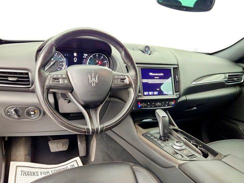 Used 2023 Maserati Levante GT AWD/4WD image 13