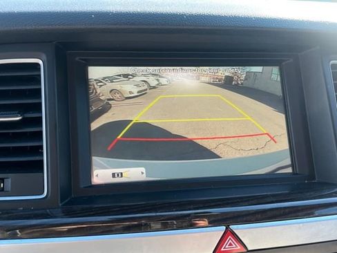 Used 2017 Genesis G80 3.8 w/ Option Group 02 image 15