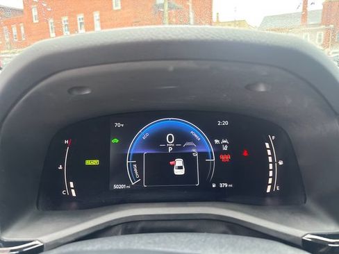 Used 2025 Toyota Camry LE FWD image 17