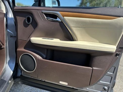 Used 2019 Lexus RX 350 FWD image 19