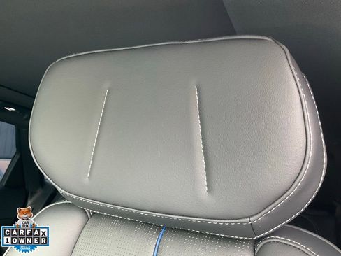 Used 2024 Cadillac Lyriq Sport RWD image 18