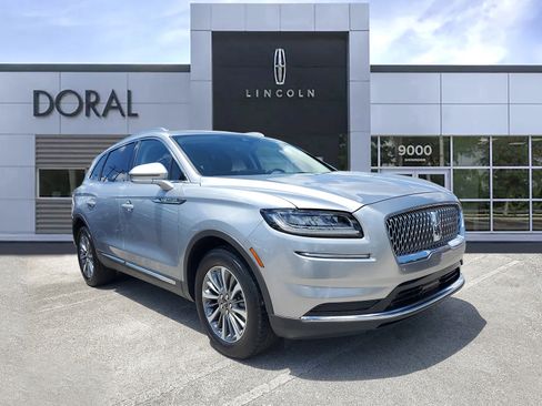 Certified 2023 Lincoln Nautilus AWD image 1