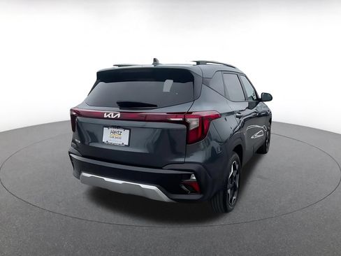 Used 2025 Kia Seltos S FWD image 14
