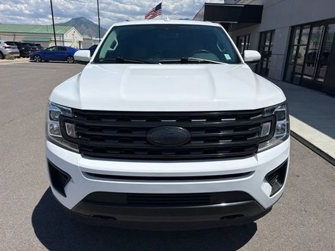 Used 2020 Ford Expedition XLT w/ Equipment Group 202A AWD/4WD image 2