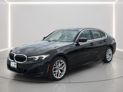 Used 2025 BMW 330i Sedan RWD image 9