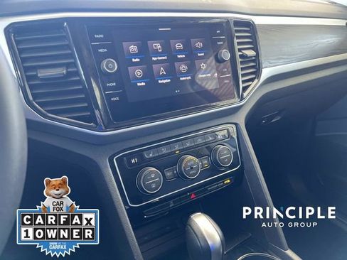 Used 2022 Volkswagen Atlas SE w/ Panoramic Sunroof Package image 22