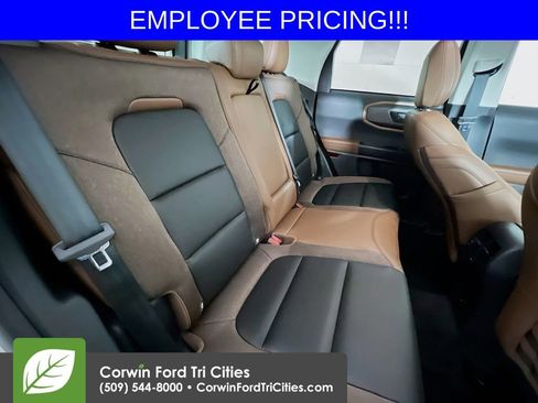 New 2025 Ford Bronco Sport Outer Banks w/ Outer Banks Tech Package+ AWD/4WD image 17