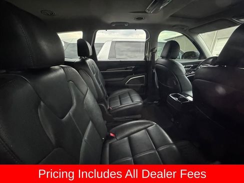 Used 2020 Kia Telluride EX w/ EX Premium Package FWD image 4