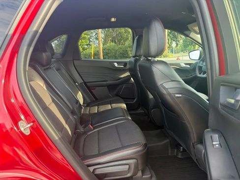 Used 2023 Ford Escape ST-Line w/ Tech Pack #1 AWD/4WD image 12