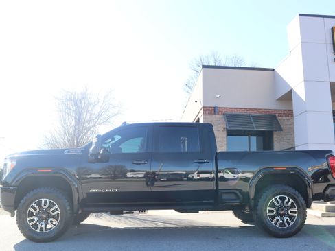 Used 2022 GMC Sierra 2500 AT4 w/ AT4 Premium Plus Package image 10