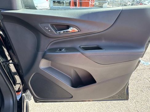 Used 2023 Chevrolet Equinox RS w/ LPO, Floor Liner Package image 14