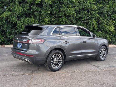 Used 2020 Lincoln Nautilus Reserve w/ Cargo Utility Package image 4