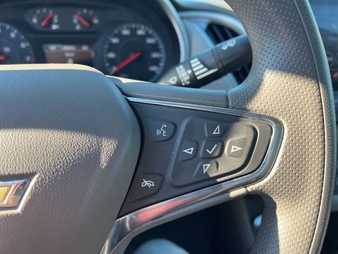 Used 2024 Chevrolet Malibu LT image 17