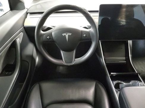 Used 2020 Tesla Model 3 Long Range image 13