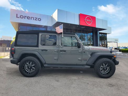 Used 2021 Jeep Wrangler Unlimited Sport image 4