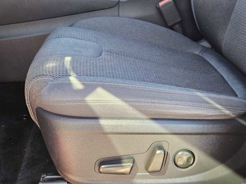 Used 2020 Hyundai Santa Fe SEL image 23