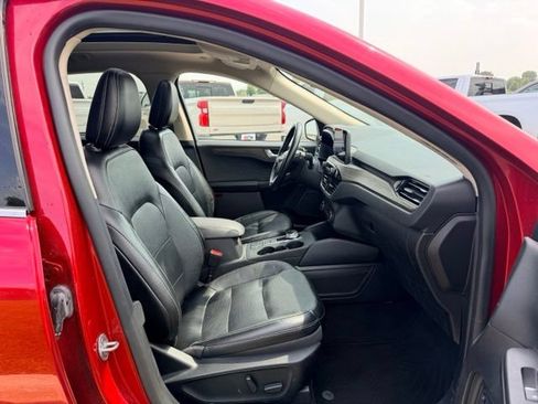 Used 2020 Ford Escape Titanium AWD/4WD image 11