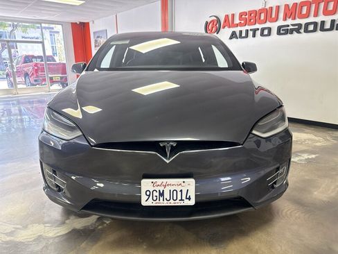 Used 2018 Tesla Model X P100D AWD/4WD image 2
