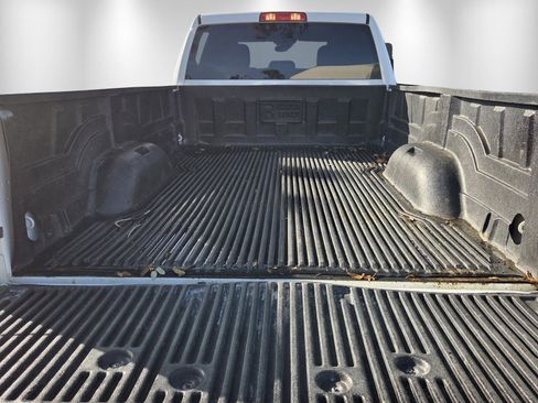 Used 2024 RAM 3500 Big Horn AWD/4WD image 7