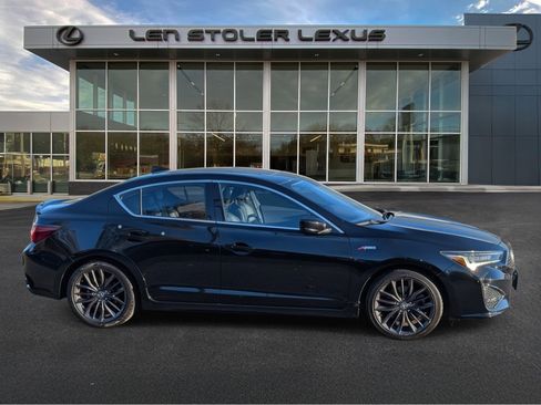 Used 2020 Acura ILX w/ Premium & A-SPEC Package image 2