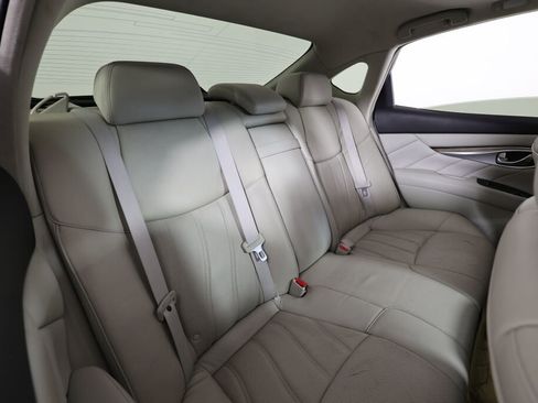 Used 2011 INFINITI M56 x w/ Deluxe Touring Pkg AWD/4WD image 20